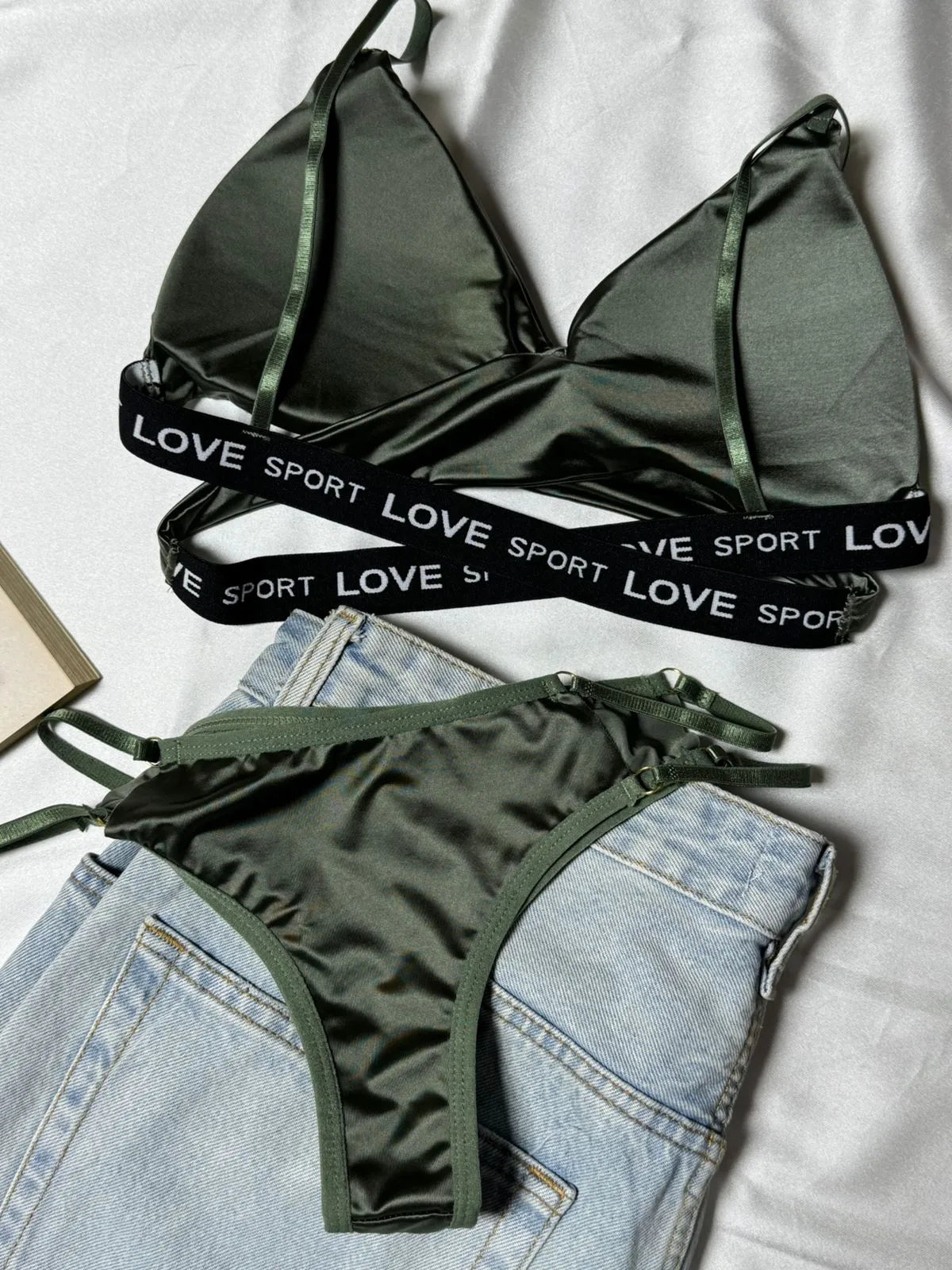 Seamless Sports Bra & Panty Set